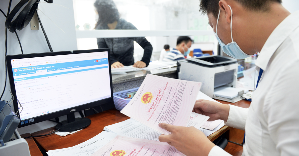 Chi tiết những thủ tục về đất đai mà cấp xã thực hiện, trong đó có cấp sổ đỏ lần đầu