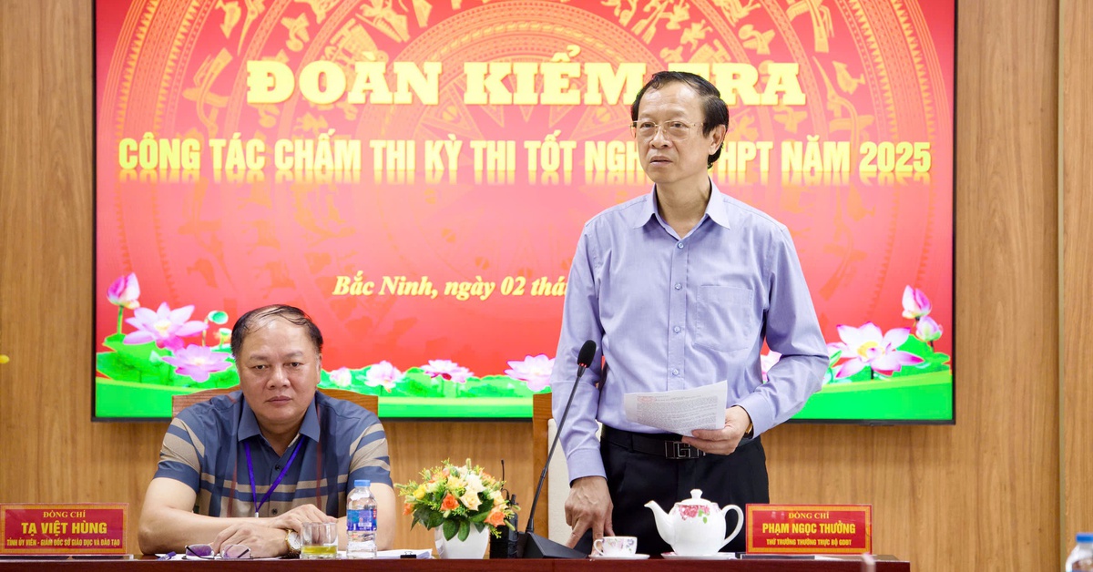 Không gián đoạn chấm thi sau sáp nhập, đặt quyền lợi thí sinh lên hàng đầu