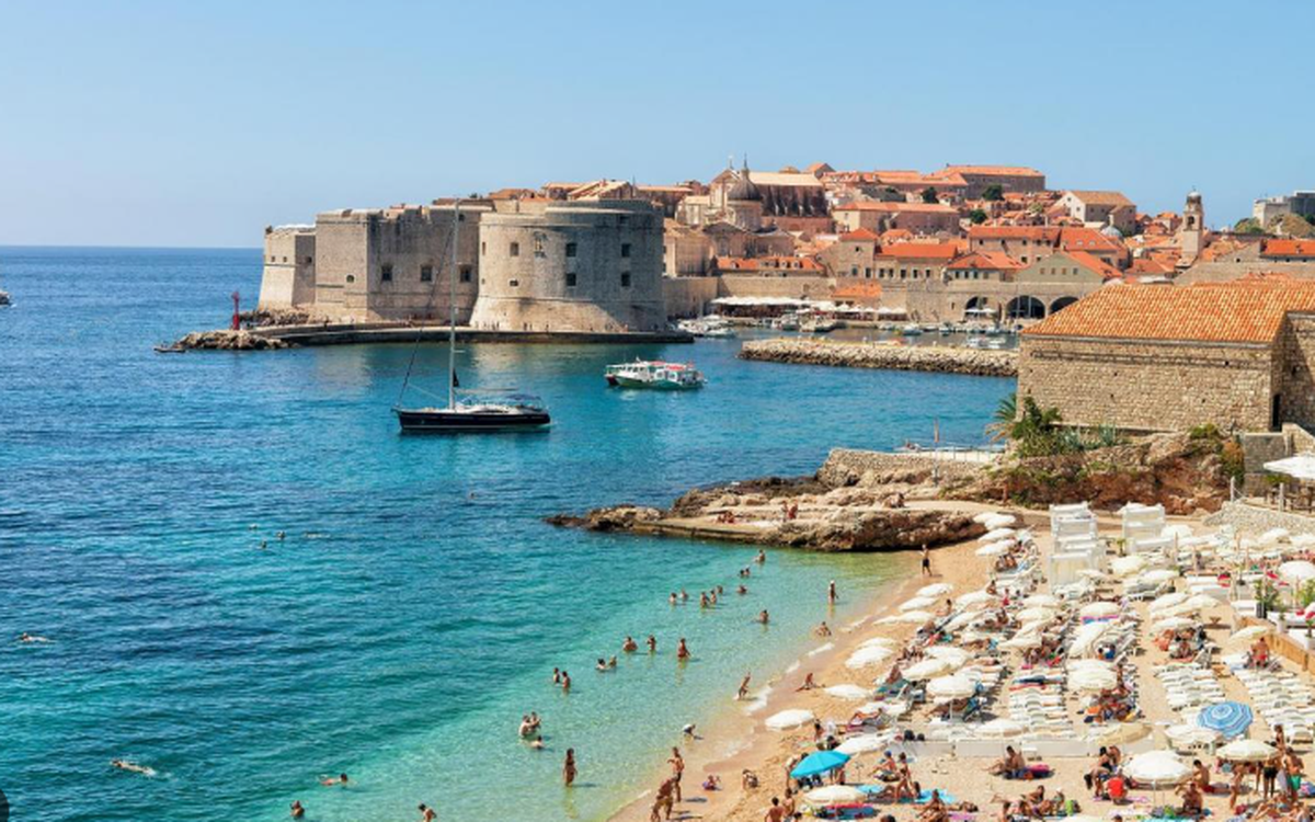 Địa Trung Hải đối mặt đợt nắng nóng kéo dài nghiêm trọng, sinh vật biển kiệt quệ