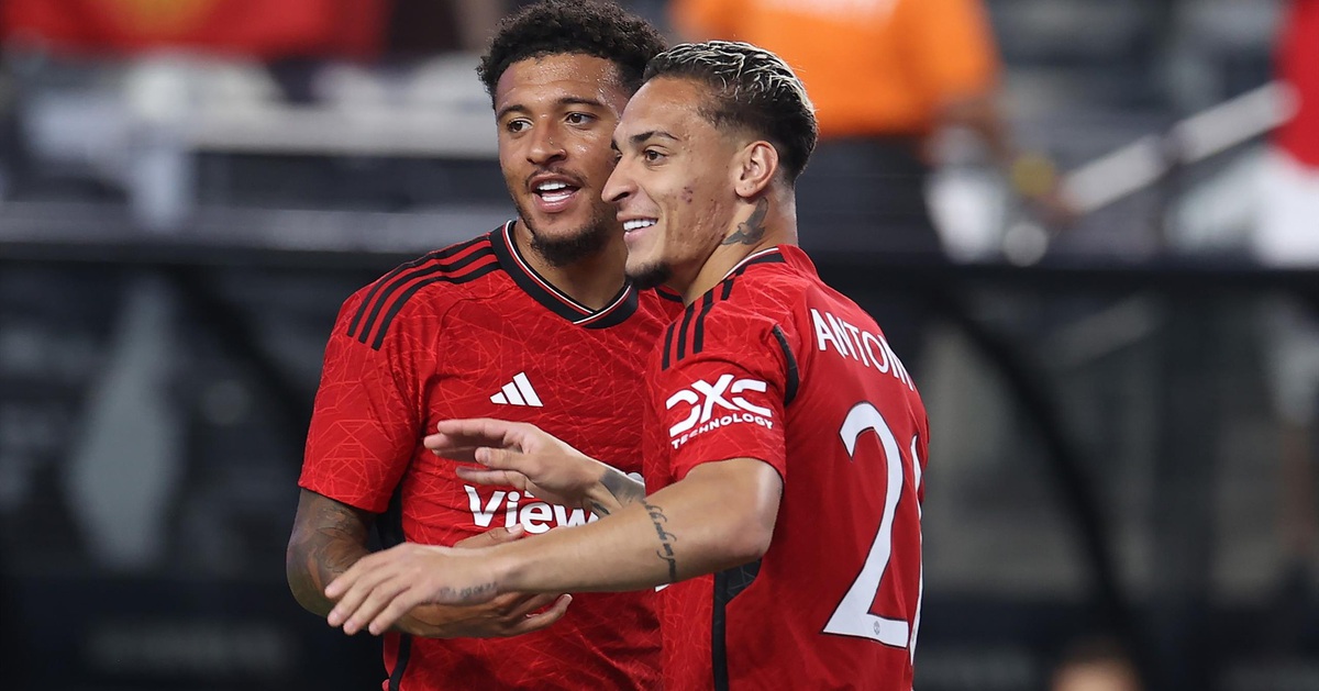 Các đội bóng mắc kẹt vì 'hàng tồn'