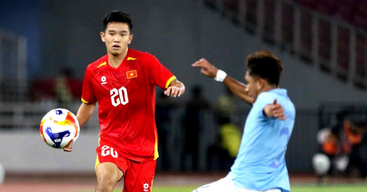 Video: Lý Đức, Đình Bắc tỏa sáng đưa U23 Việt Nam vào bán kết