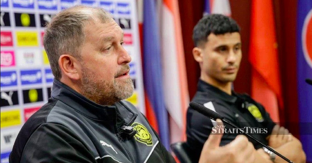 Malaysia họp báo, HLV trưởng than mệt vì các cáo buộc 'hồ sơ giả' của cầu thủ nhập tịch