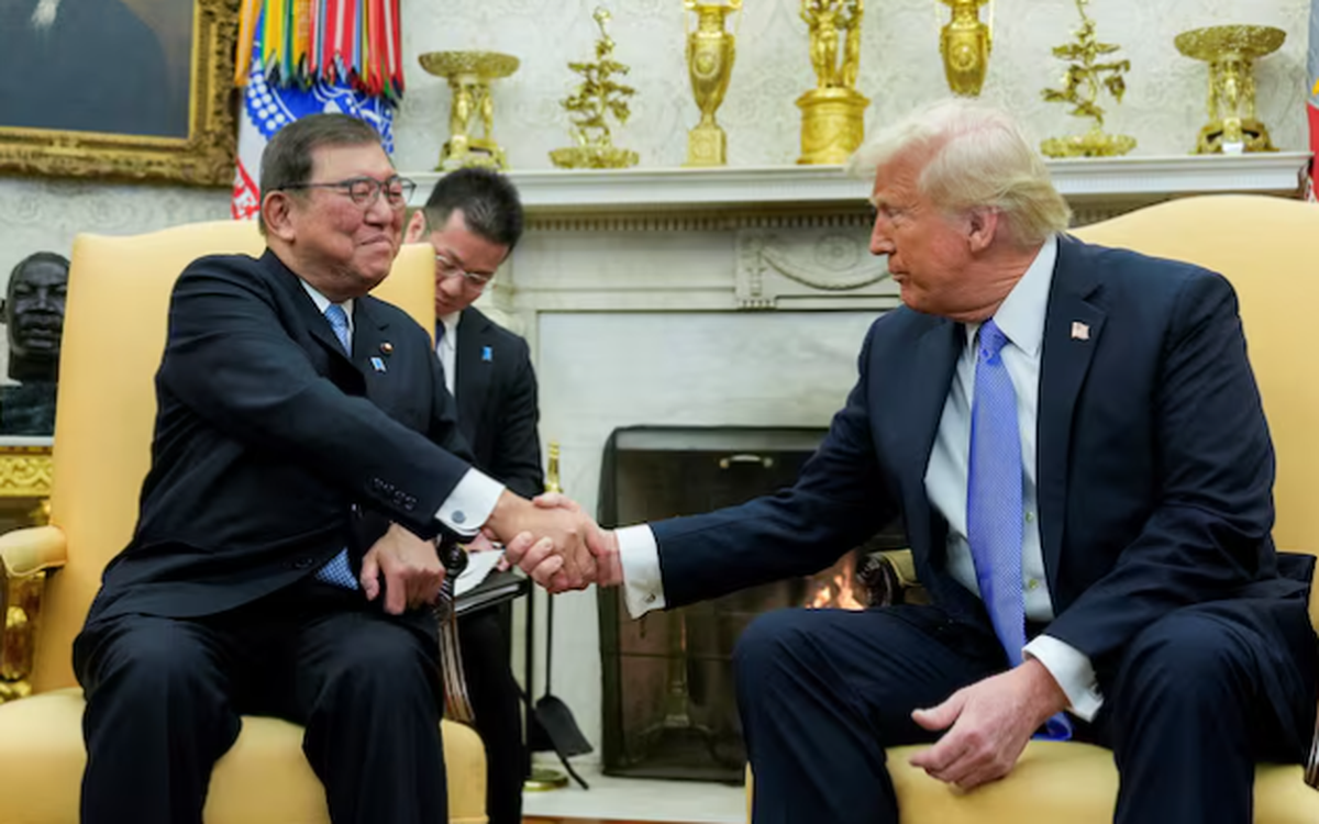 ZDA in Japonska sklenili obsežen trgovinski sporazum z obojestranskimi carinskimi dajatvami in naložbami