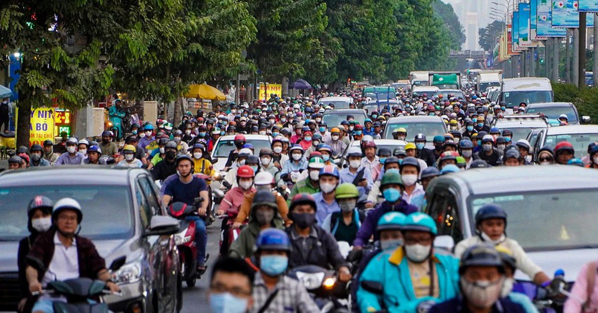 'Giao thông đường bộ là nguồn gây ô nhiễm không khí chính ở TP.HCM'