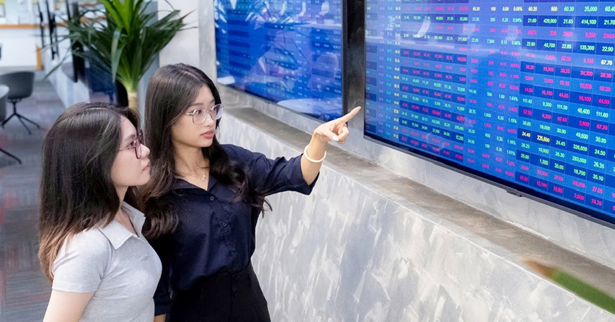 Thêm lực đẩy cho thị trường chứng khoán