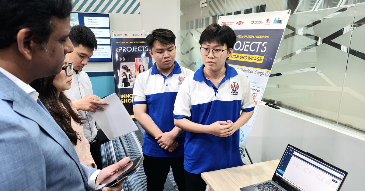 Sinh viên làm app quản lý vận tải hóa chất