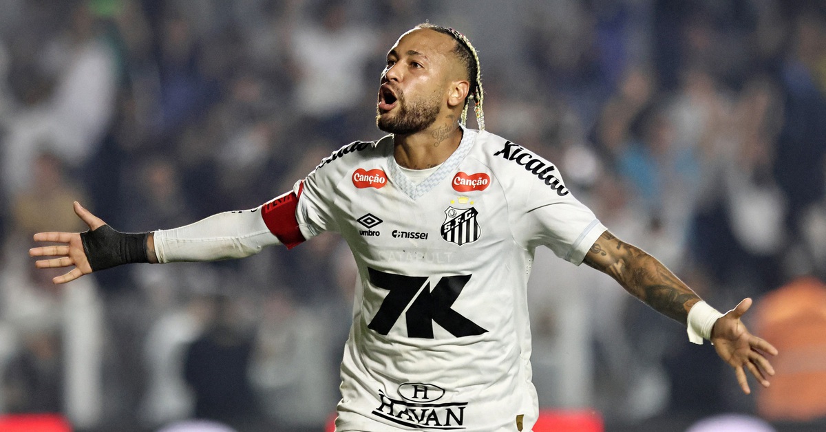 Neymar viết thư xin lỗi vì chửi mắng cổ động viên ngay trên sân