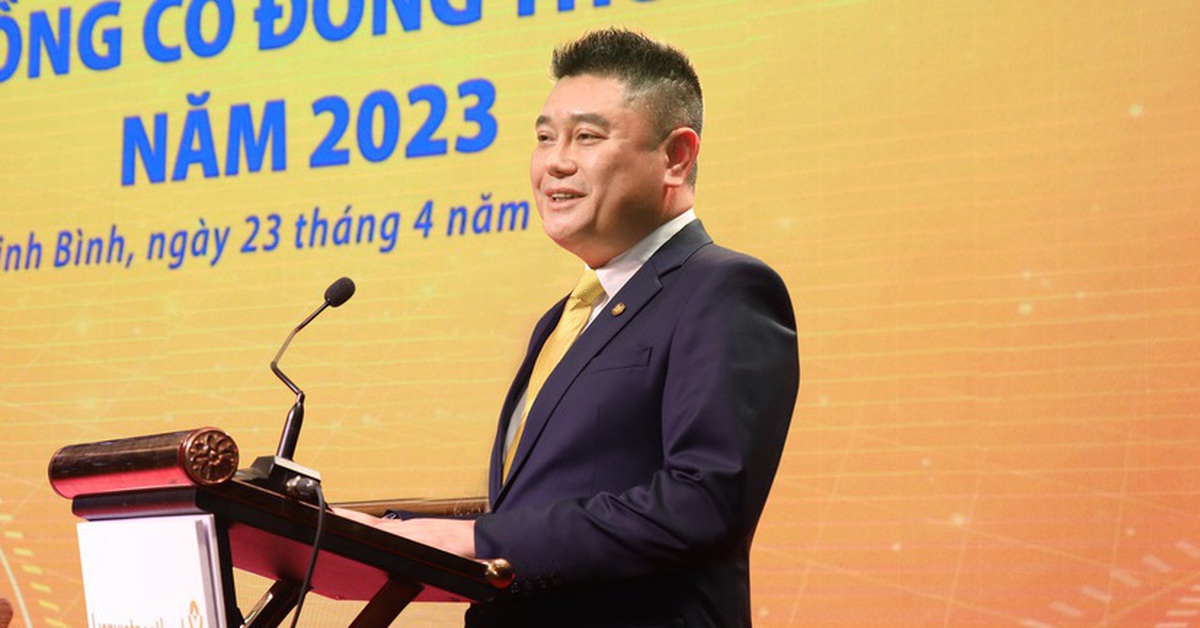 Lãi ngân hàng nơi bầu Thụy làm chủ tịch chững lại, doanh nghiệp liên quan làm ăn ra sao?