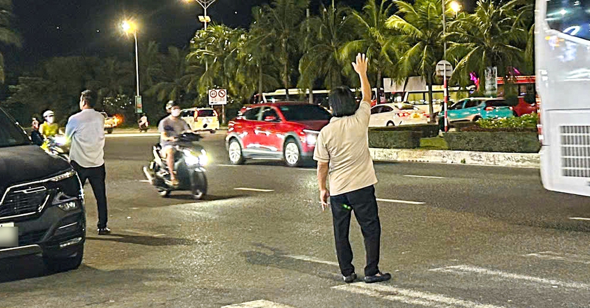 Đà Nẵng tái diễn tình trạng chèo kéo khách, chính quyền quyết tâm xử lý triệt để