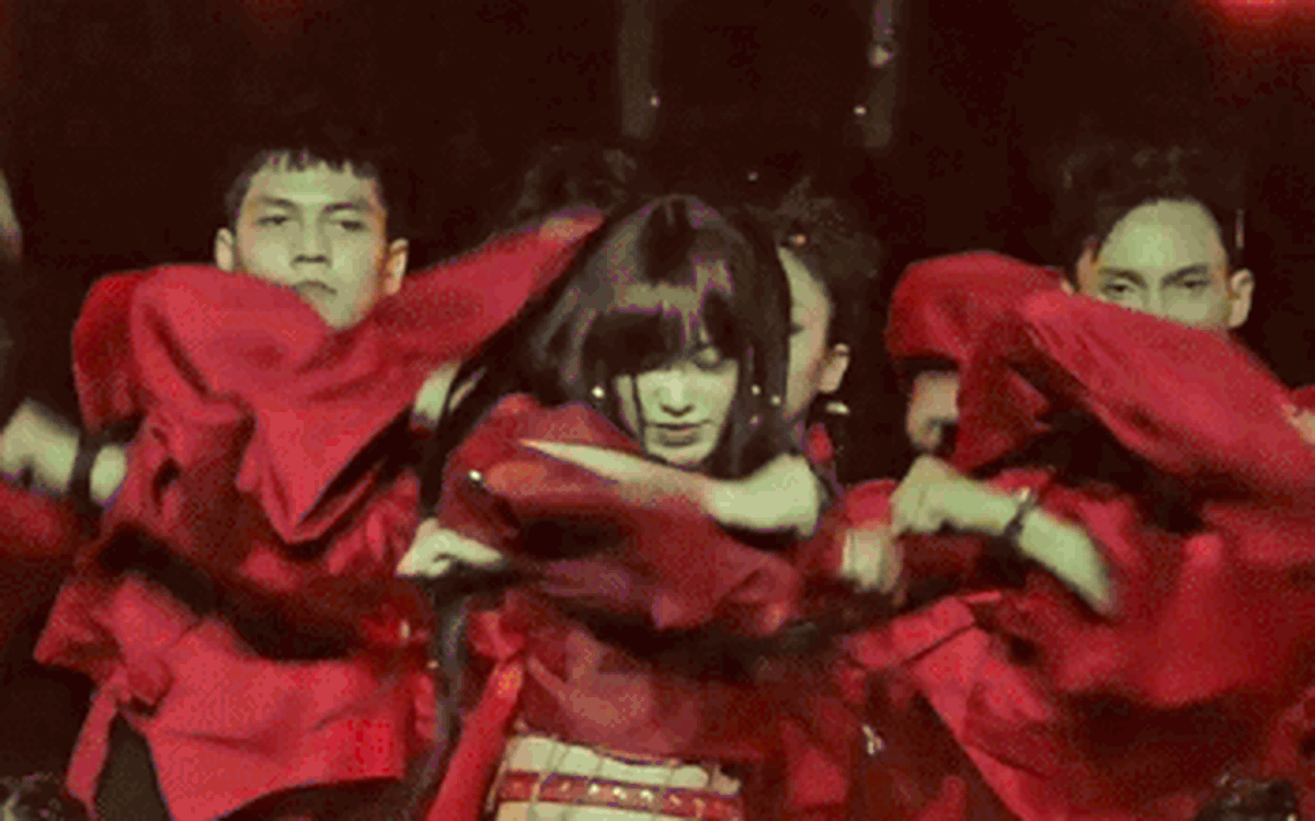 Tuấn Cry 'Bắc Bling' khen các 'Em xinh say hi': Thế giới thì cũng chỉ thế thôi quý vị