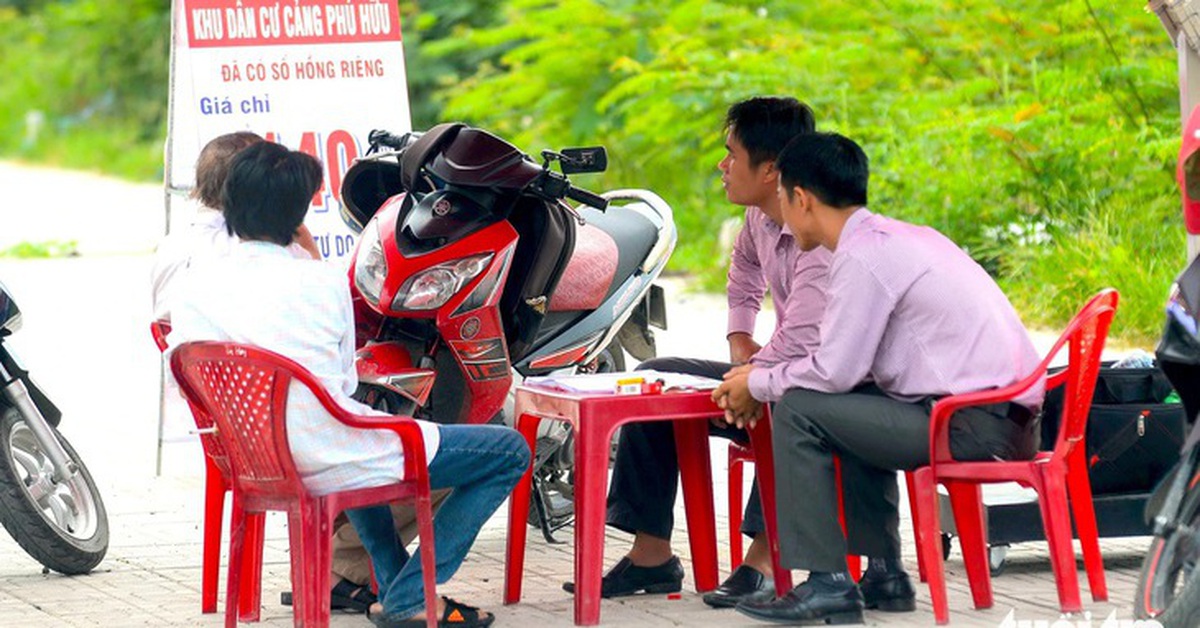 Các địa phương ‘báo công an’ về tình trạng môi giới bất động sản làm loạn thị trường