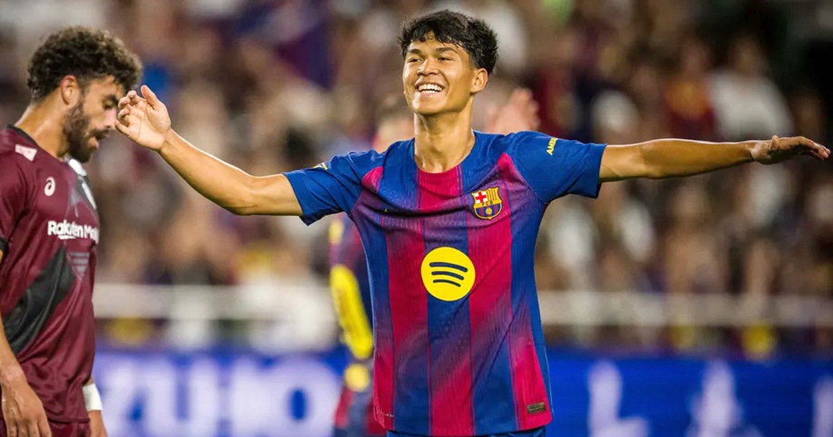 Cầu thủ Philippines 17 tuổi ghi bàn cho đội một Barca, 'sáng' hơn Yamal trong trận đấu