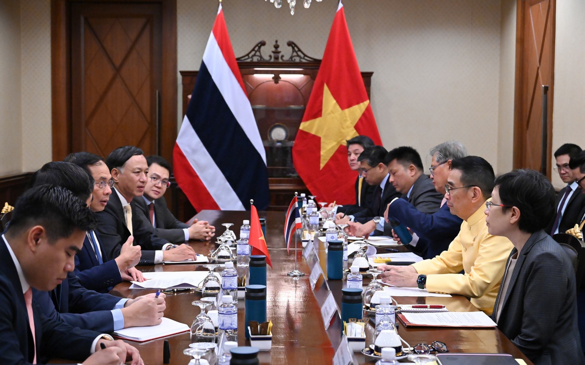 Phó thủ tướng, Bộ trưởng Ngoại giao Bùi Thanh Sơn gặp Ngoại trưởng Thái Lan