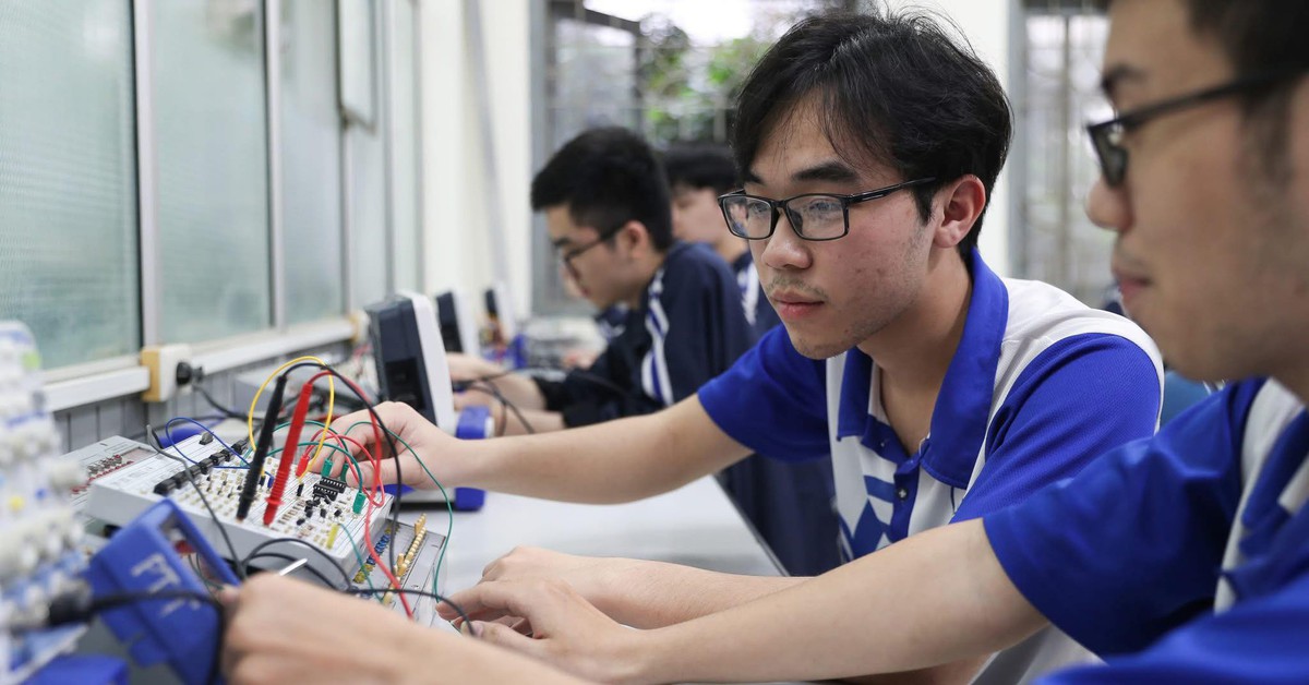 Đại học Quốc gia Hà Nội thí điểm mời 100 giáo sư thỉnh giảng