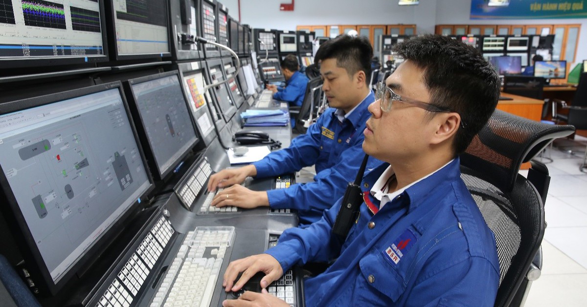 Lọc dầu Dung Quất thu về 69.000 tỉ đồng, lợi nhuận vượt 93% giữa biến động giá dầu
