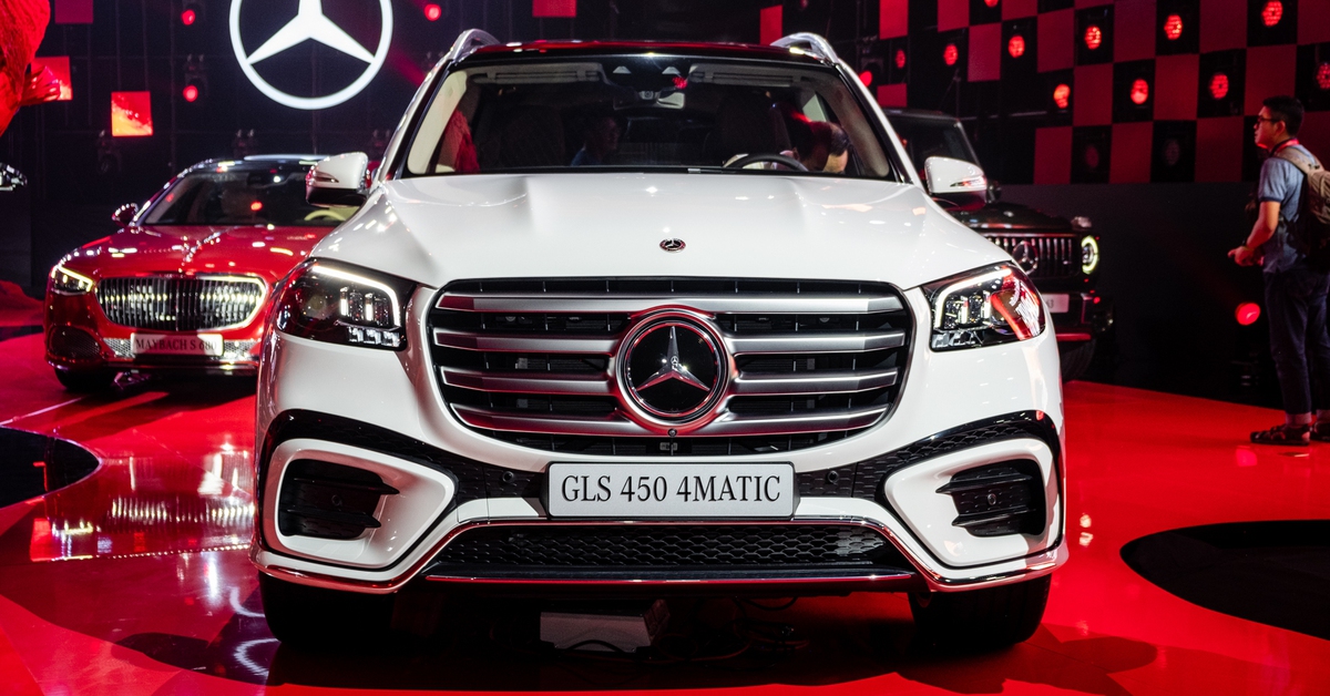 Mercedes-Benz GLS 2025 ra mắt Việt Nam: Bản 450 giá 5,689 tỉ, bản Maybach hơn 12,3 tỉ, bổ sung ADAS