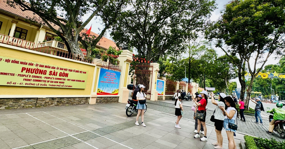 Doanh nghiệp nhanh chóng nắm bắt, thích nghi với mô hình hành chính mới