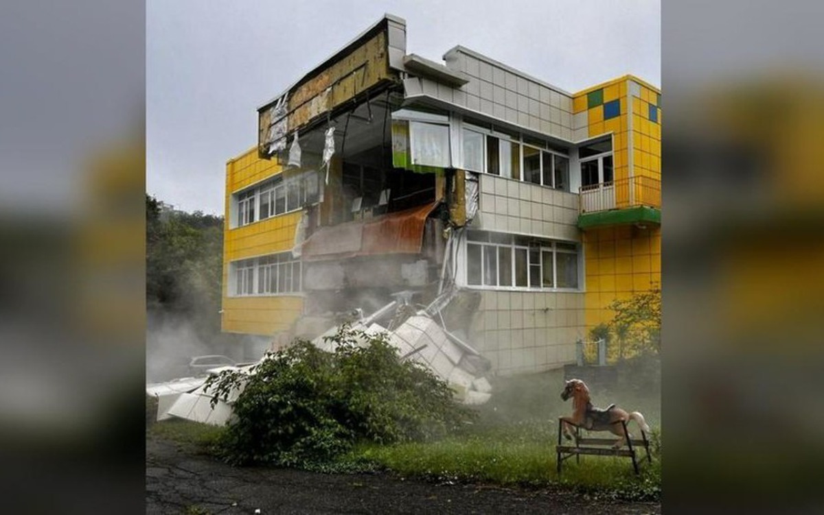 Močan potres v Rusiji sprožil opozorila pred cunamijem v regiji