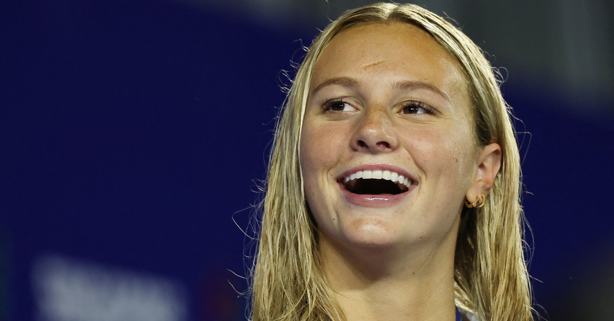 Kình ngư 18 tuổi thất vọng khi chỉ... giành HCV giải thế giới