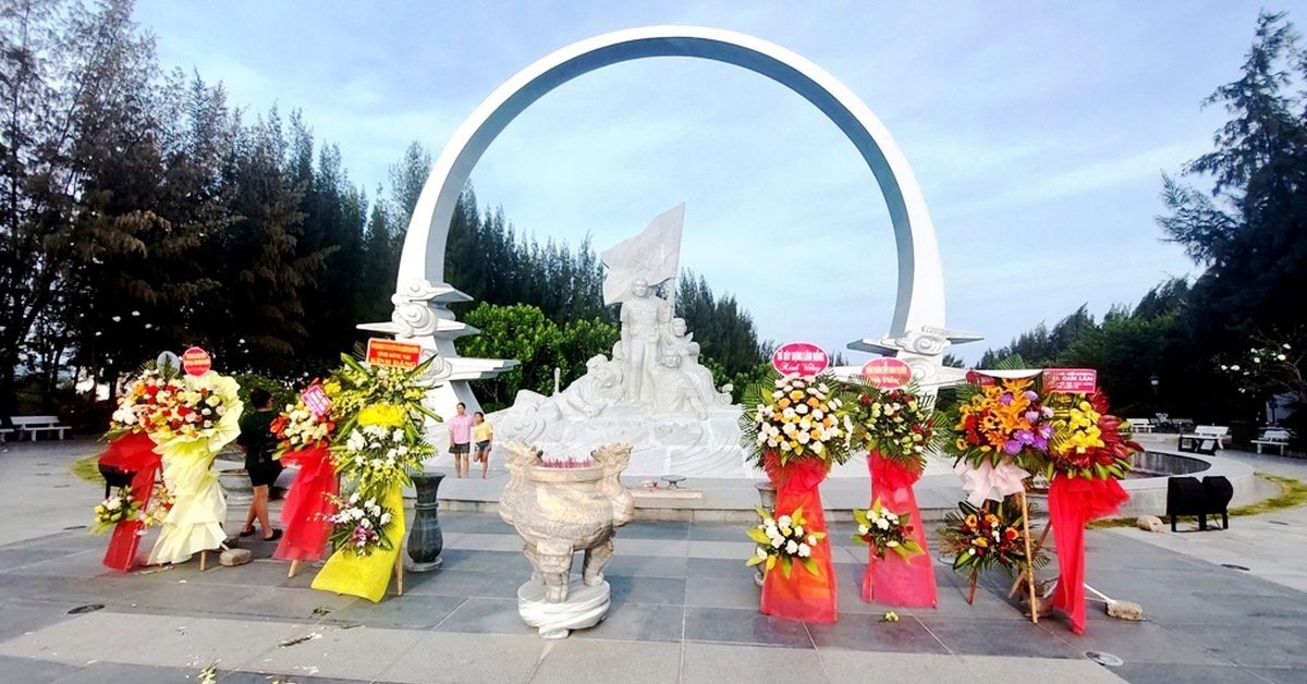 Chuyển Khu tưởng niệm chiến sĩ Gạc Ma tại Khánh Hòa cho cơ quan mới quản lý
