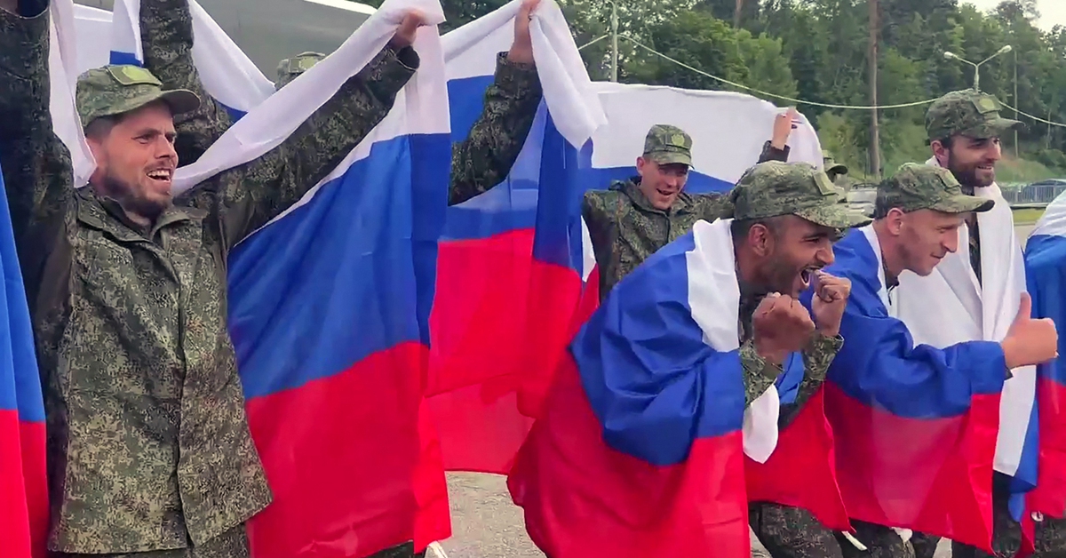 Nga, Ukraine trao trả tù binh, Kiev thả 2 công dân vùng Kursk