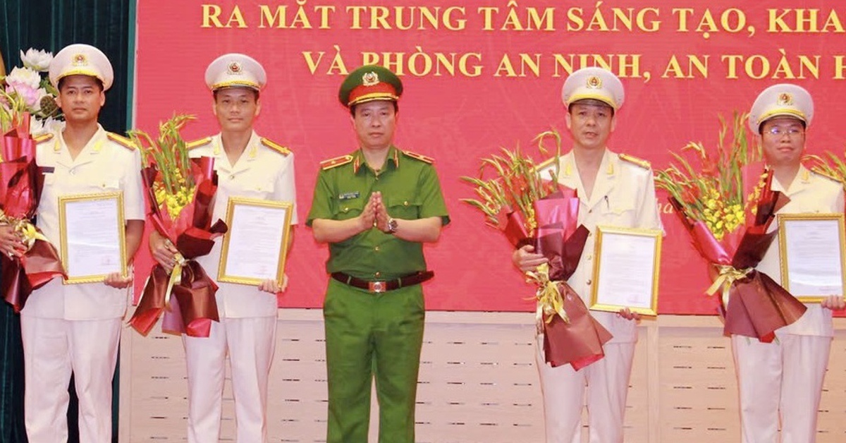 Bộ Công an ra mắt Trung tâm sáng tạo, khai thác dữ liệu và Phòng An ninh, an toàn hệ thống