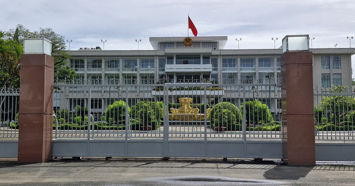 Gần 1.900 cán bộ ở Cần Thơ nghỉ hưu trước tuổi, nghỉ thôi việc