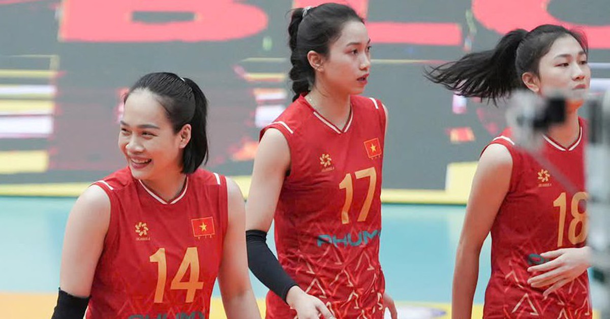 Bóng chuyền nữ Việt Nam thẳng tiến vào bán kết VTV Cup 2025