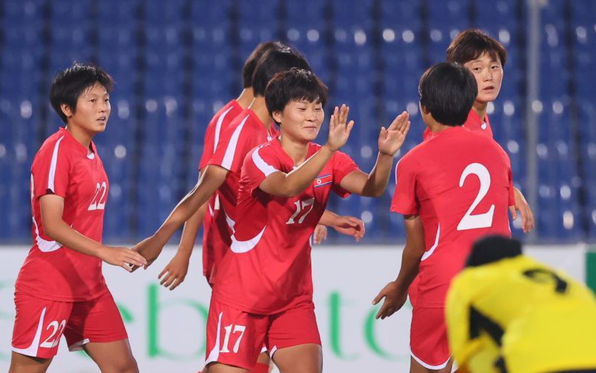 Tuyển nữ Triều Tiên 'vùi dập' Malaysia 6-0, đoạt vé vào vòng chung kết châu Á 2026