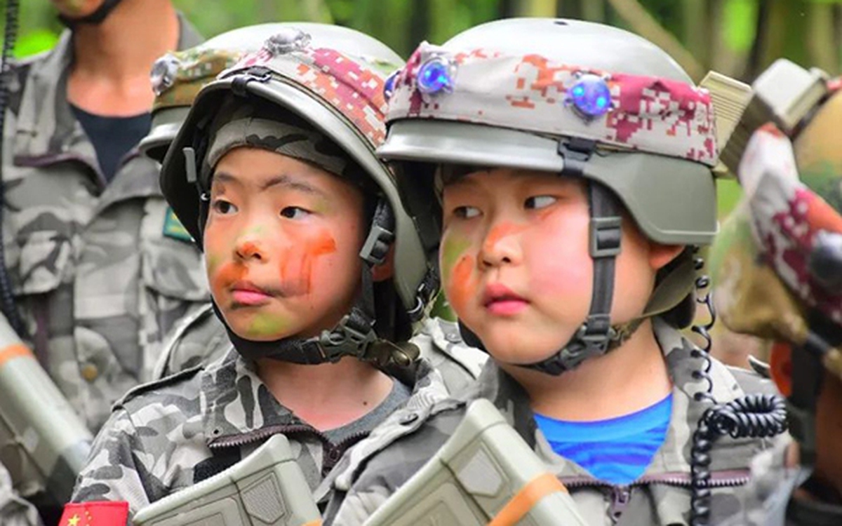 Đưa trẻ ù lì đến trại hè: Có hoạt bát lên không?