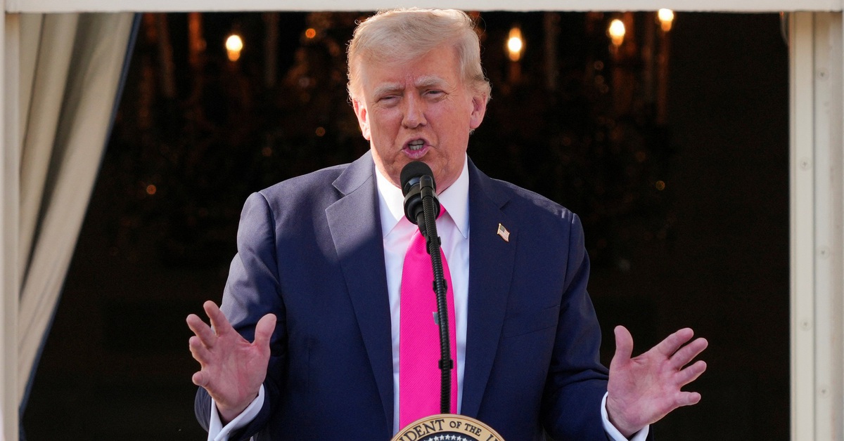 Ông Trump công bố áp thuế từ 25 đến 40% lên 14 nước từ 1-8