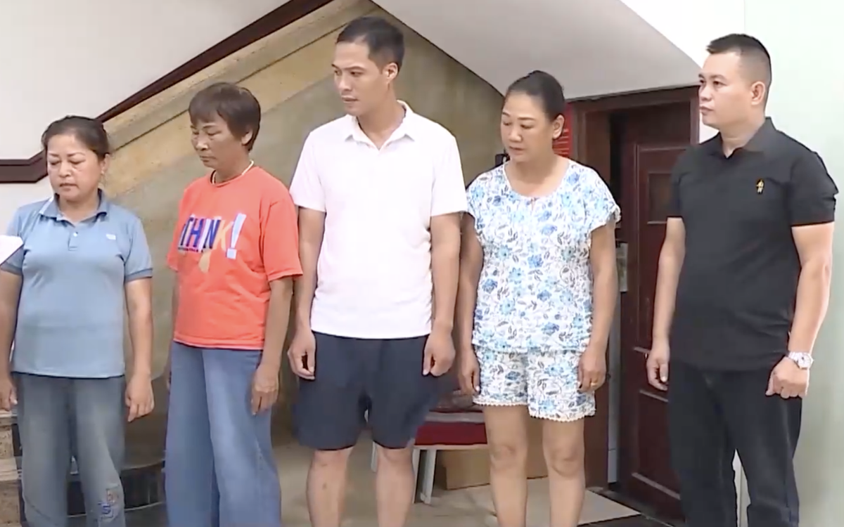Hà Nội: Bắt nhóm cò mồi và nhân viên phòng khám