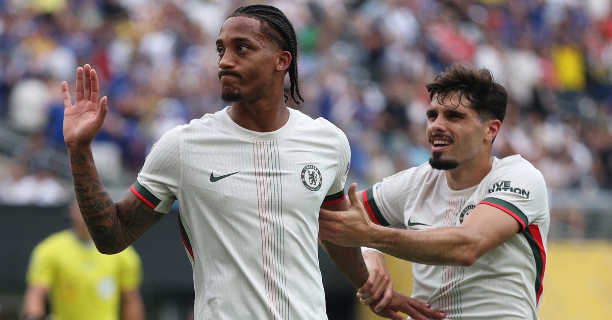 Tân binh 60 triệu euro lập cú đúp đưa Chelsea vào chung kết FIFA Club World Cup