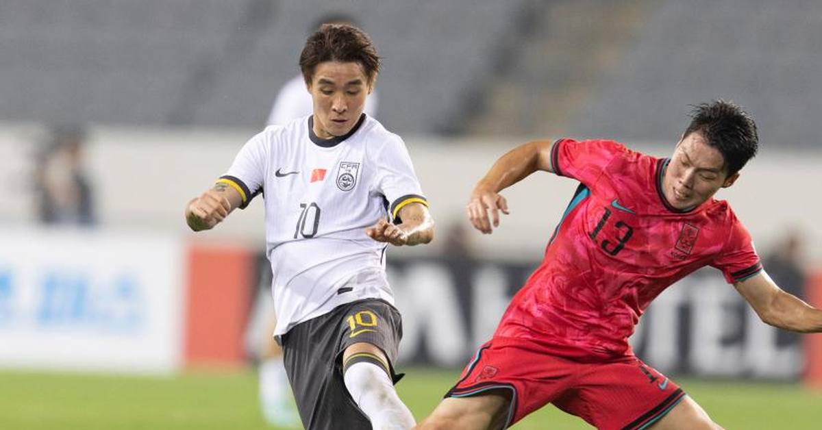 Tuyển Trung Quốc lại thua muối mặt