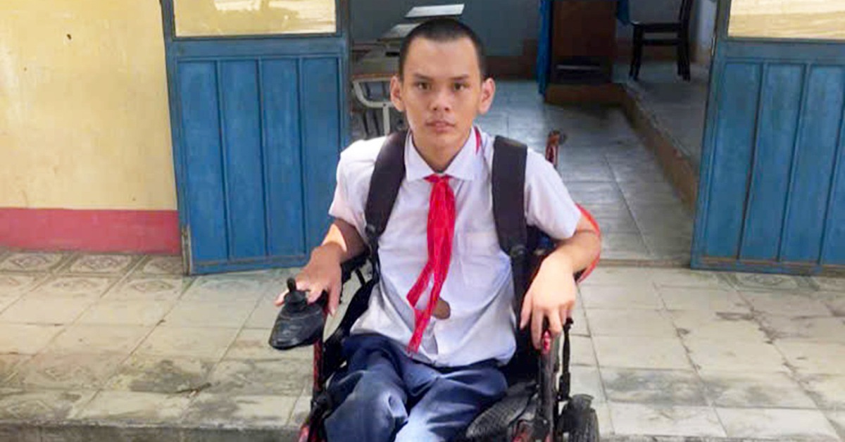 Trao học bổng Chắp cánh ước mơ: Vệt sáng lung linh trên bức tranh đen thẫm