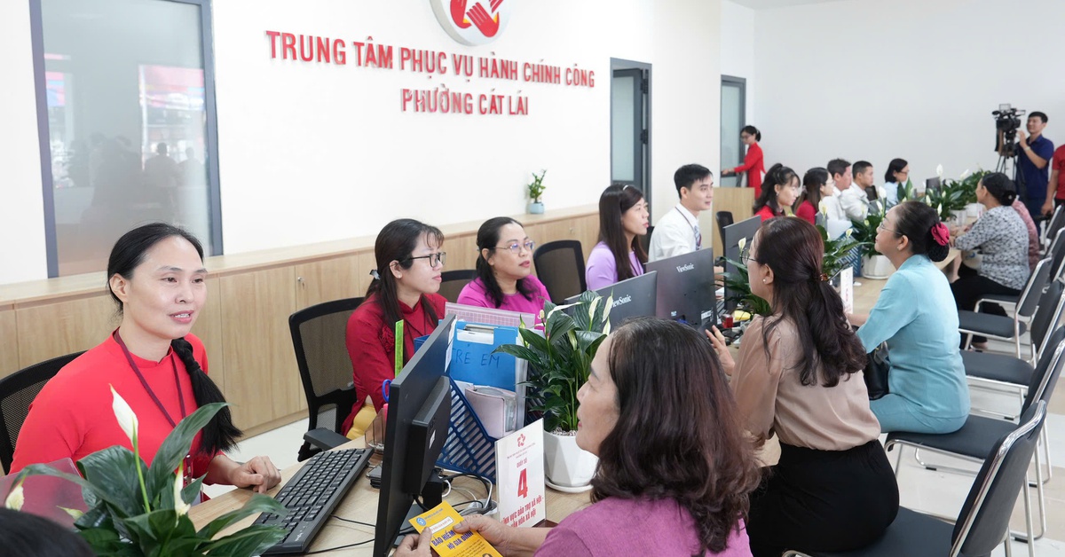 TP.HCM phát động cao điểm thi đua 100 ngày chào mừng Đại hội Đảng bộ TP.HCM lần 1