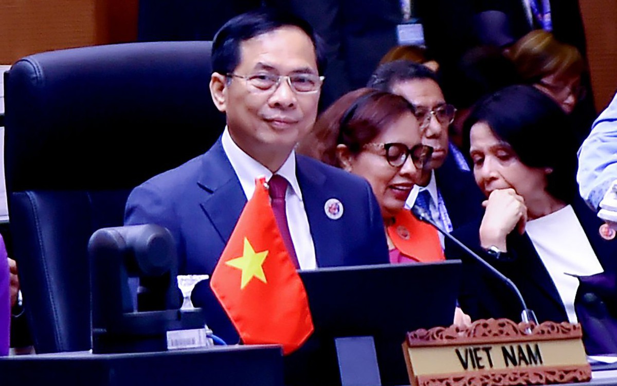 Phó thủ tướng: ASEAN cần tận dụng thương mại điện tử để khơi thông thương mại nội khối