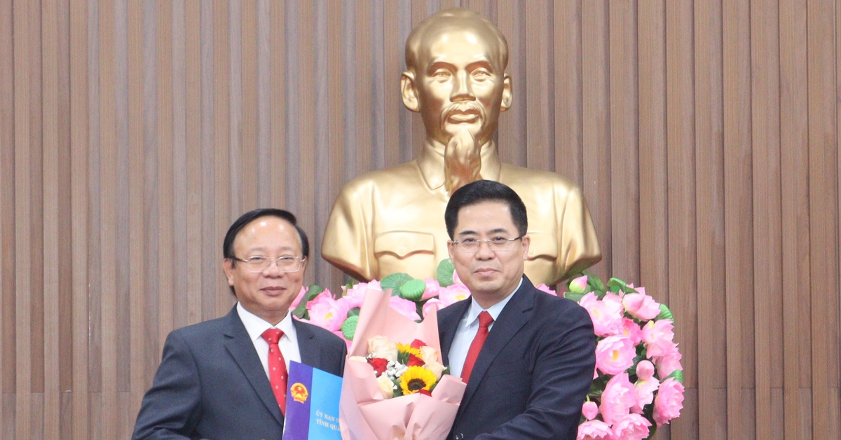 Ông Lương Kim Sơn làm trưởng Ban Quản lý Khu kinh tế Dung Quất và các KCN Quảng Ngãi