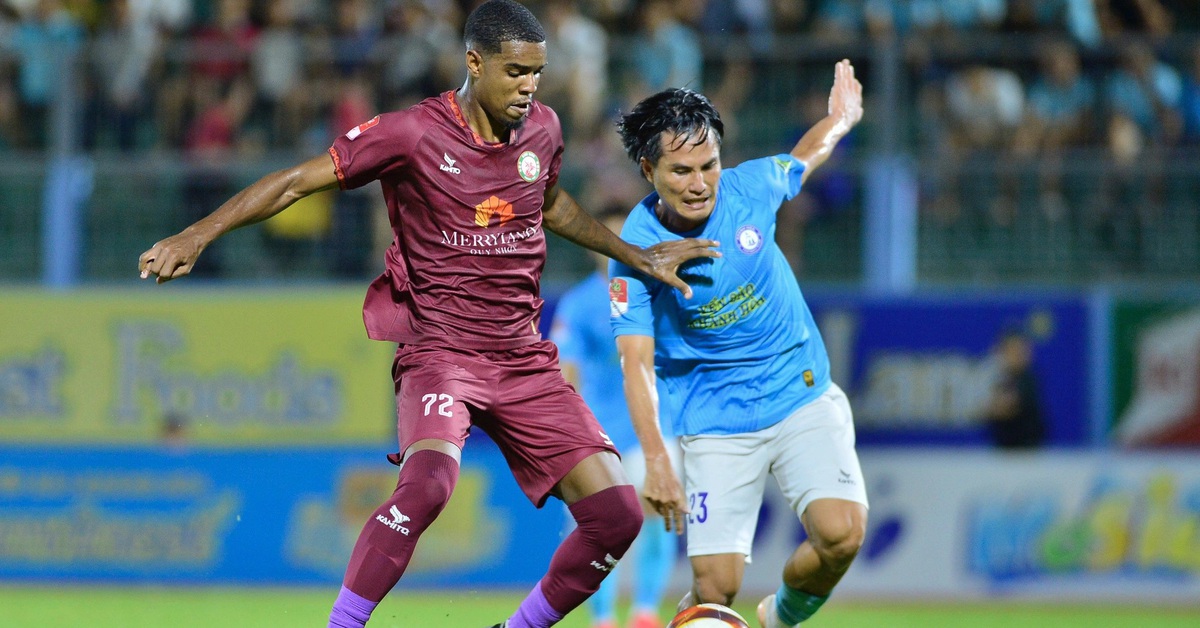 Tỉnh đề nghị các doanh nghiệp giúp CLB bóng đá Khánh Hòa tham gia giải hạng nhất quốc gia