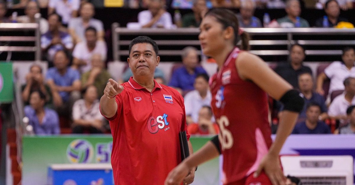 HLV bóng chuyền nữ Thái Lan: 'Đau thật khi không thể thắng Việt Nam'