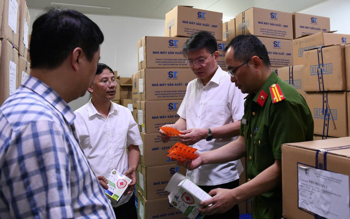 Bắt giám đốc công ty dược phẩm Fusi sản xuất 'thực phẩm bảo vệ sức khỏe' giả