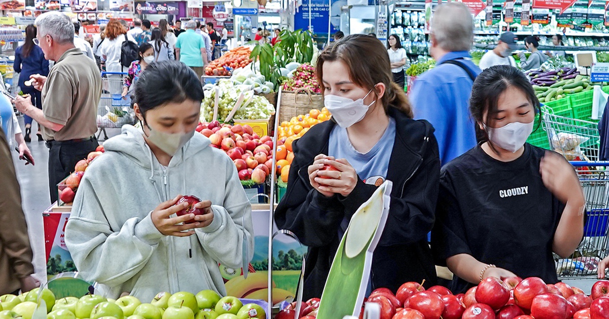 Tăng cho vay phải giữ giá cả