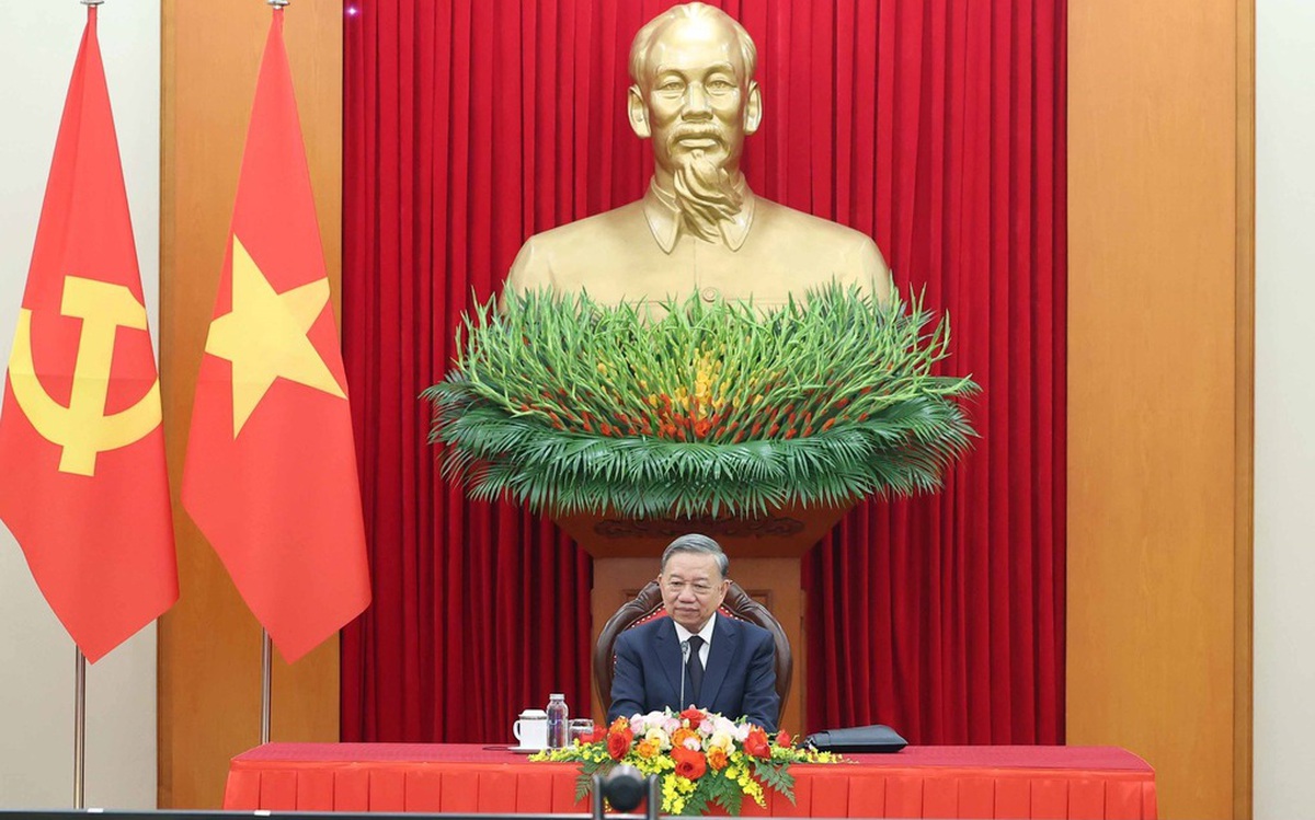 Tổng Bí thư Tô Lâm điện đàm với ông Hun Sen