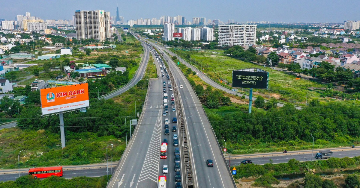 Khởi công mở rộng cao tốc TP.HCM - Long Thành lên 8-10 làn vào ngày 19-8