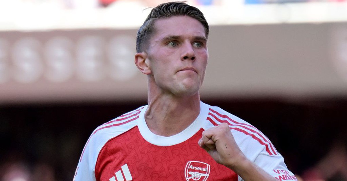 Dự đoán tỉ số: Gyokeres ghi bàn, Arsenal khiến Man United bẽ mặt?