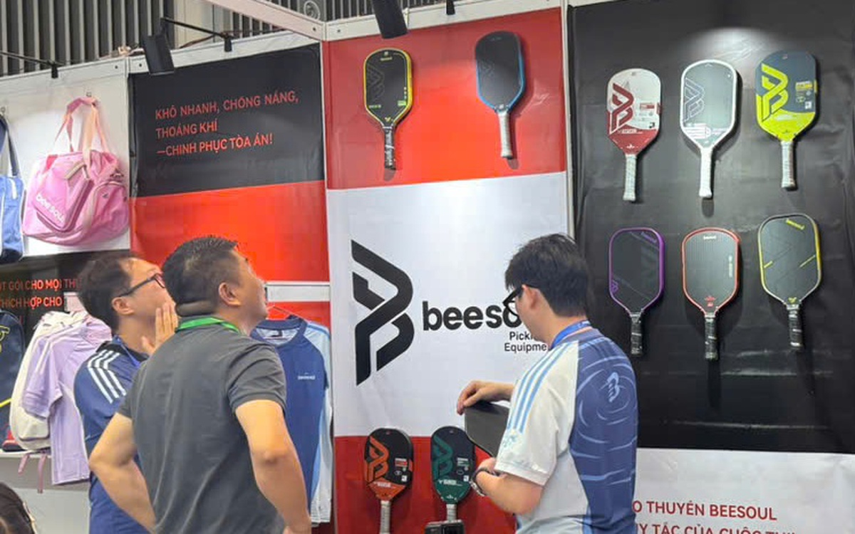 Pickleball 'khuynh đảo' triển lãm quốc tế thể thao