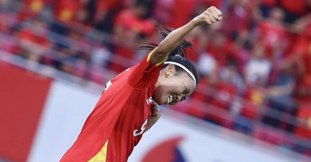 HLV Mai Đức Chung: 'Tôi rất mừng cho Huỳnh Như'