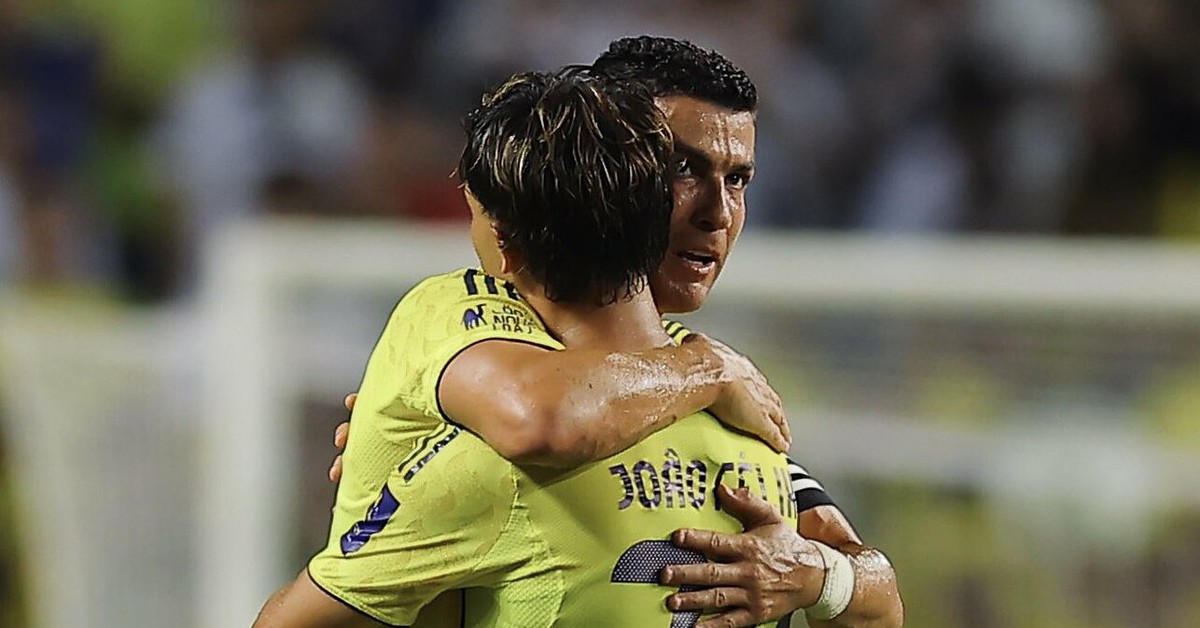 Ronaldo 'nhường' bàn thắng cho Felix, đánh bại Benzema