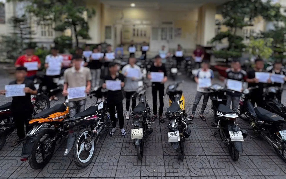 Khởi tố 21 người tụ tập, chạy xe lạng lách đánh võng tại xã Phước Hải, TP.HCM