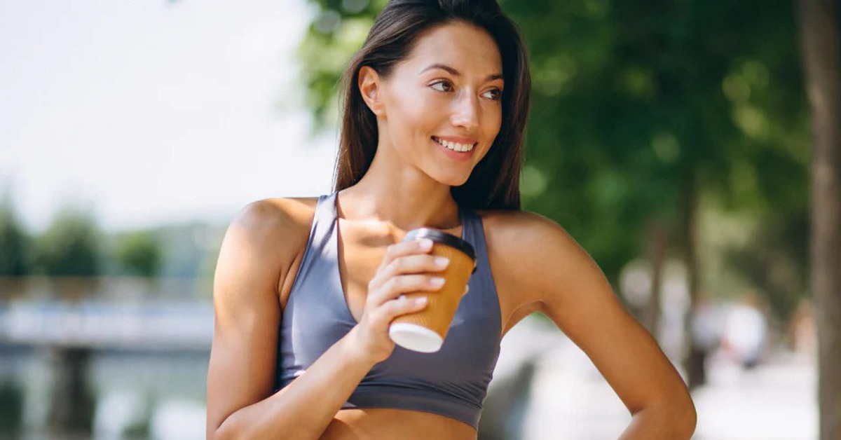 Có nên uống cà phê trước khi chơi thể thao?
